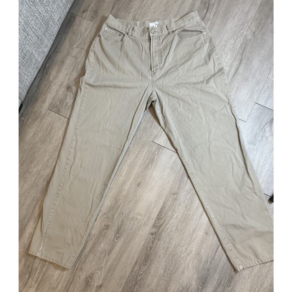 Vintage Women’s‎ Calvin Klein Jeans Size 14 100% Cotton Beige